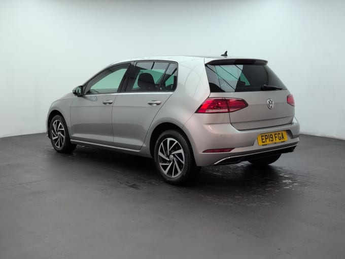 2025 Volkswagen Golf