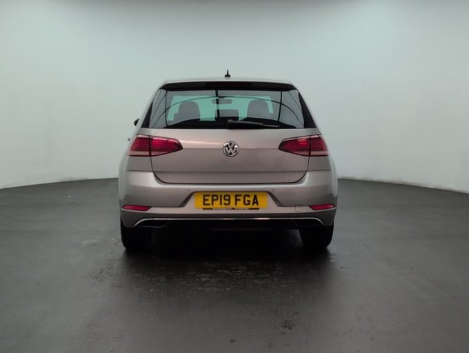 2025 Volkswagen Golf