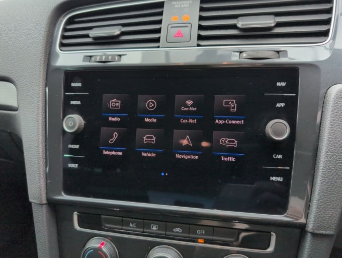 2025 Volkswagen Golf