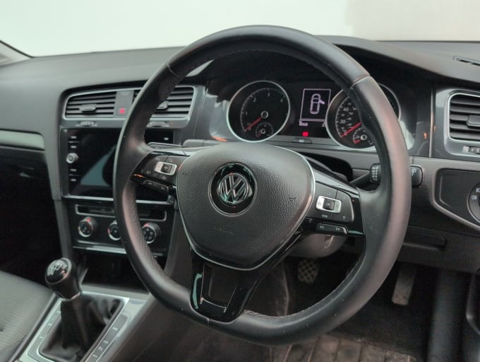 2025 Volkswagen Golf