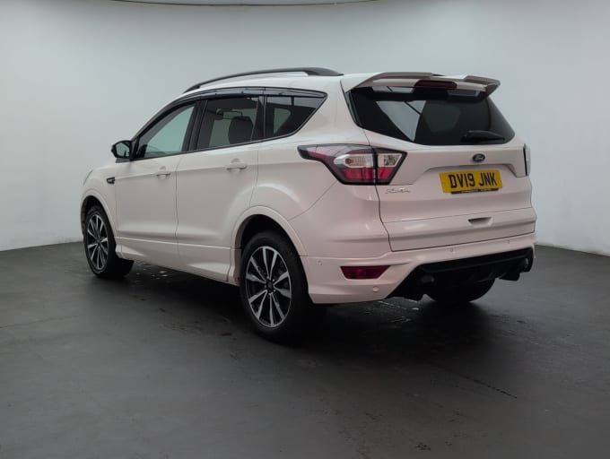 2025 Ford Kuga