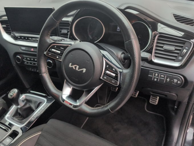 2025 Kia Xceed