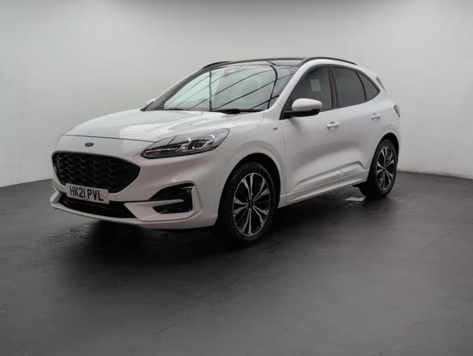 2025 Ford Kuga