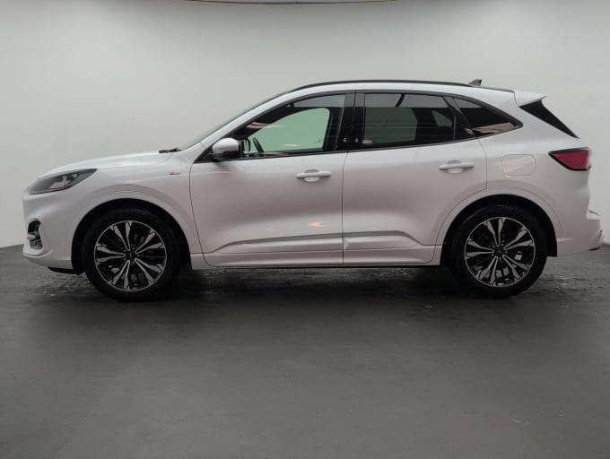 2025 Ford Kuga
