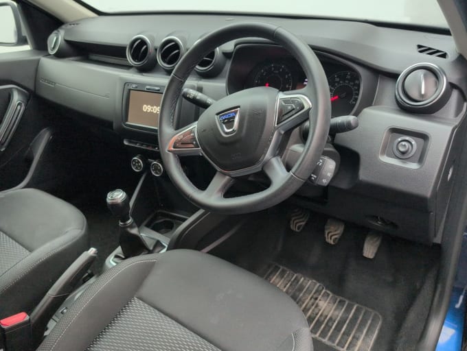2025 Dacia Duster