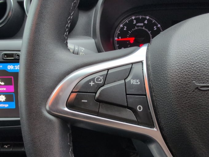 2025 Dacia Duster