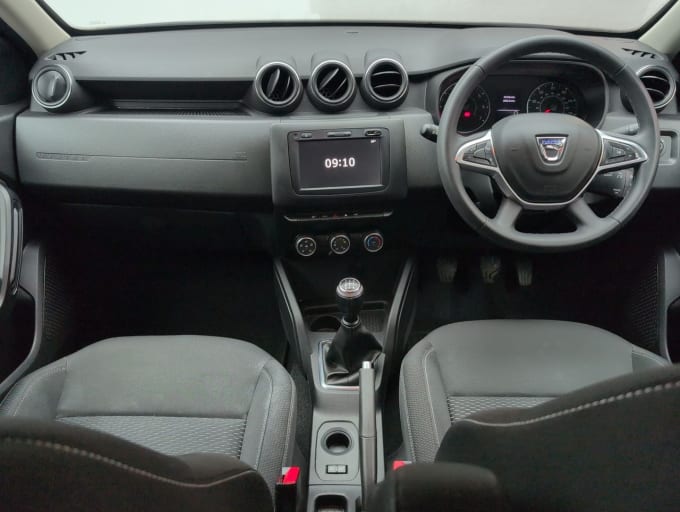 2025 Dacia Duster