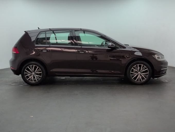 2025 Volkswagen Golf