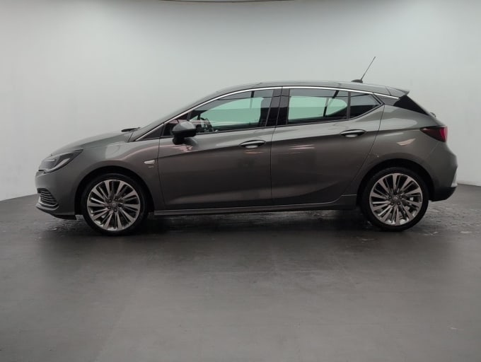 2025 Vauxhall Astra