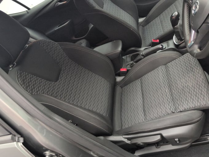2025 Vauxhall Astra