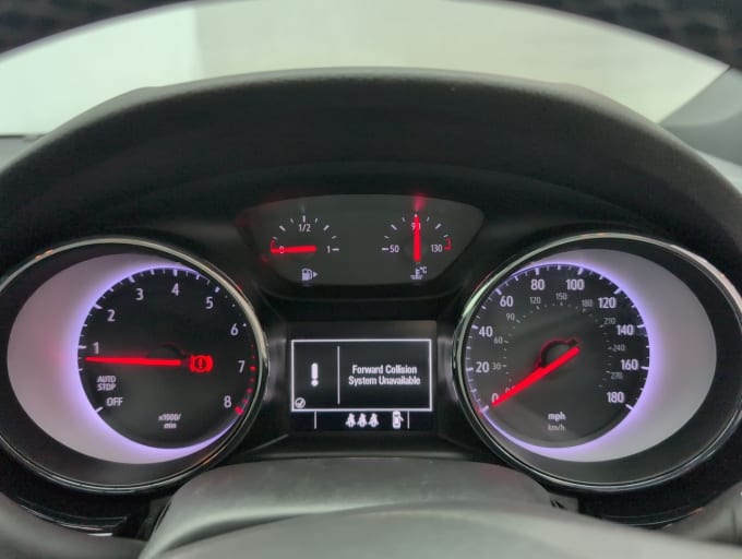 2025 Vauxhall Astra