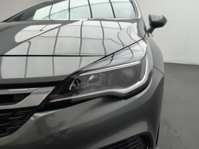2025 Vauxhall Astra