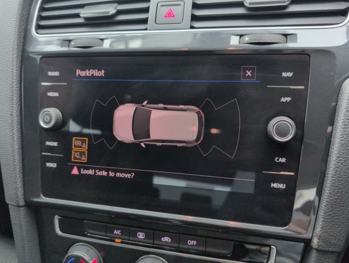 2025 Volkswagen Golf