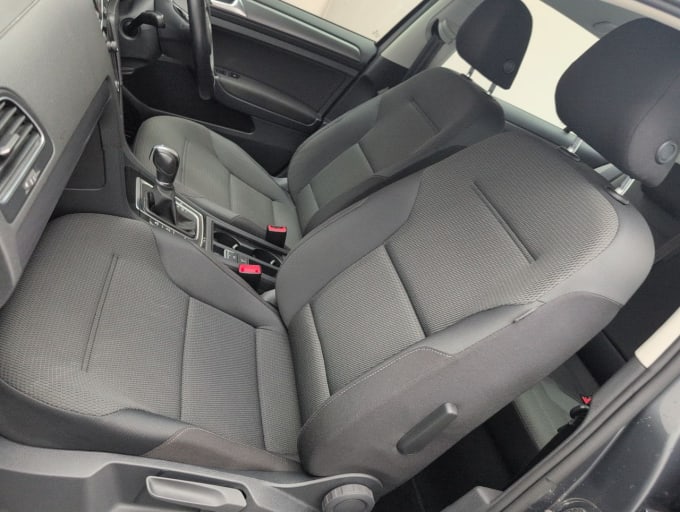 2025 Volkswagen Golf