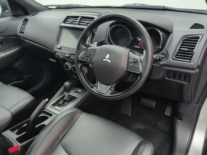 2025 Mitsubishi Asx