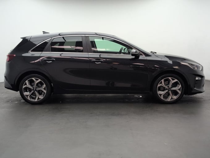 2025 Kia Ceed