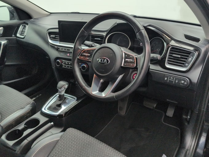 2025 Kia Ceed