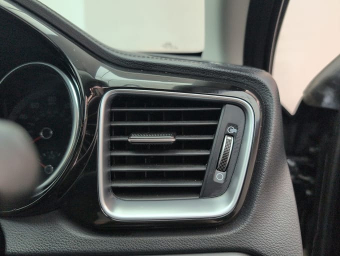 2025 Kia Ceed