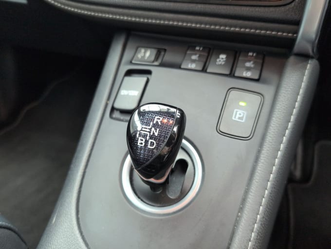 2025 Toyota Auris