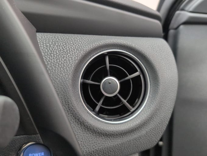 2025 Toyota Auris