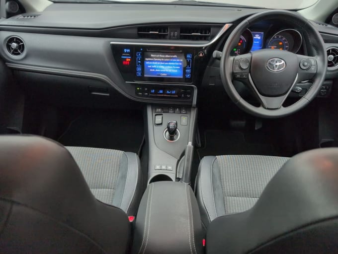 2025 Toyota Auris