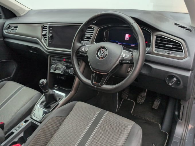 2025 Volkswagen T-roc