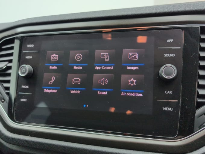 2025 Volkswagen T-roc