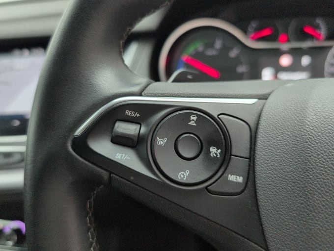 2025 Vauxhall Grandland X