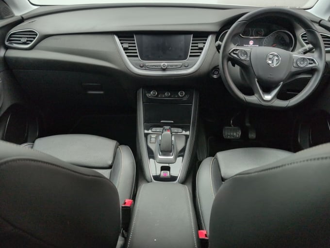 2025 Vauxhall Grandland X