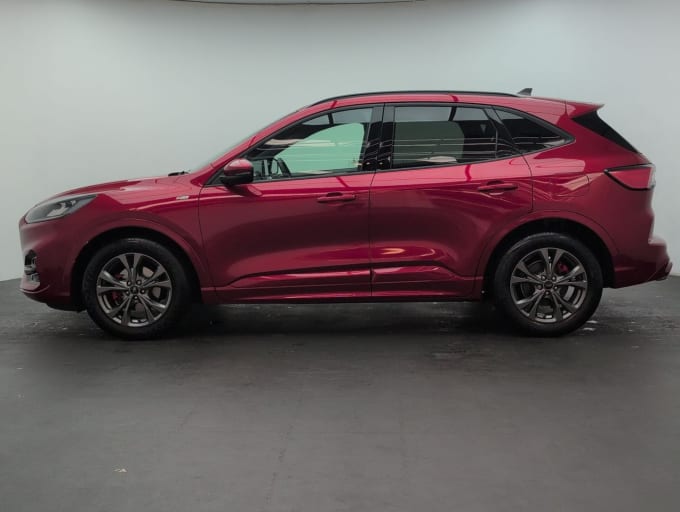 2025 Ford Kuga