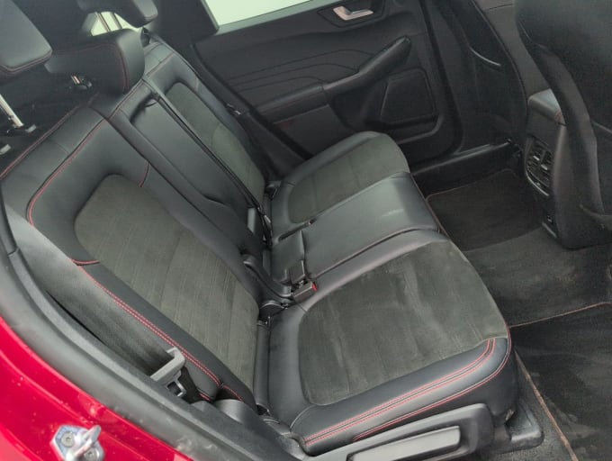2025 Ford Kuga