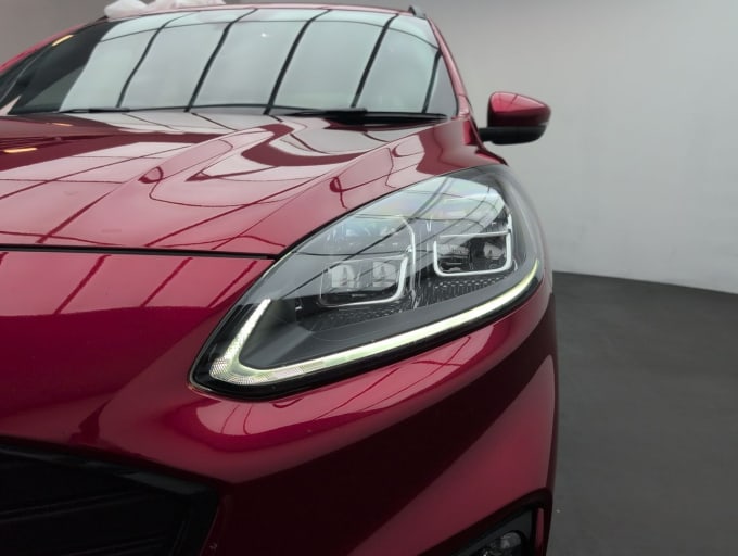 2025 Ford Kuga