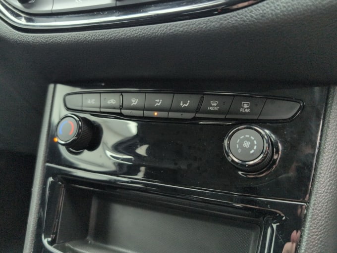 2025 Vauxhall Astra
