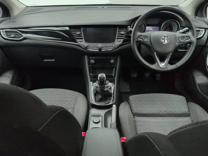 2025 Vauxhall Astra