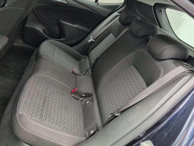 2025 Vauxhall Astra