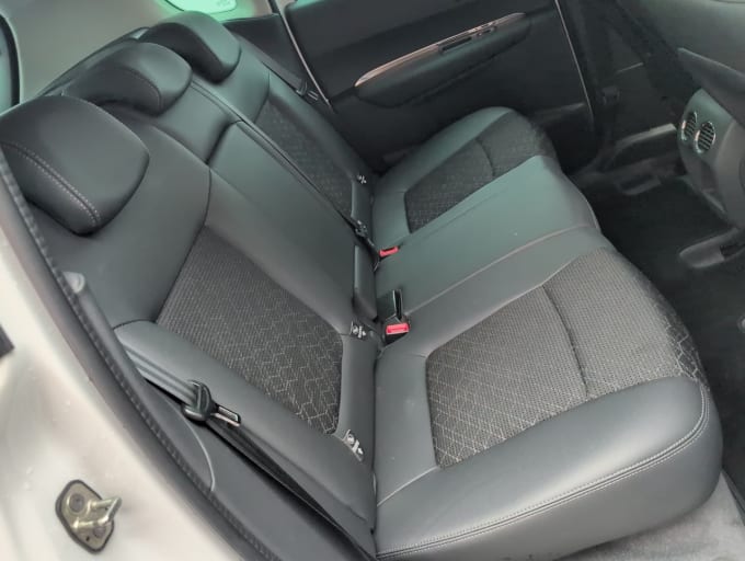 2025 Peugeot 3008