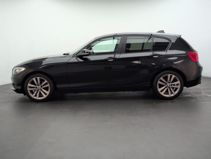 2025 BMW 1 Series