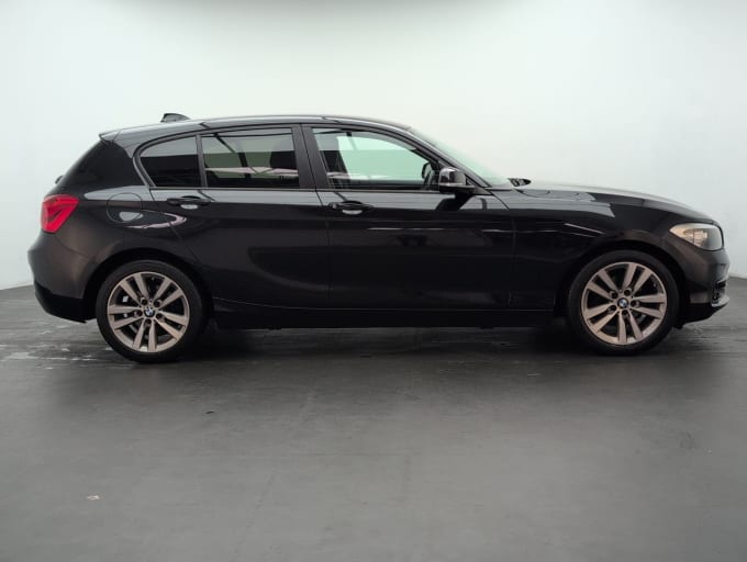 2025 BMW 1 Series