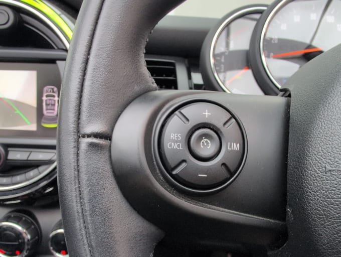 2025 Mini Convertible