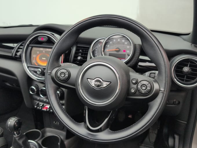 2025 Mini Convertible