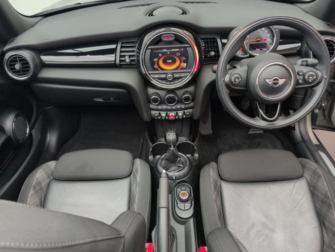 2025 Mini Convertible