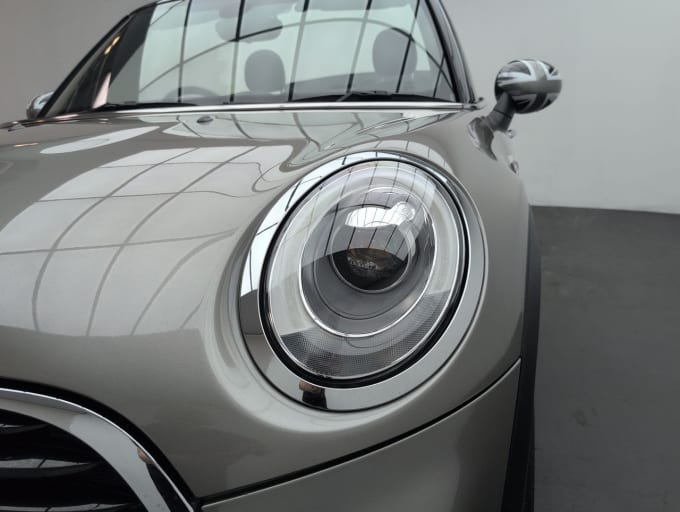 2025 Mini Convertible