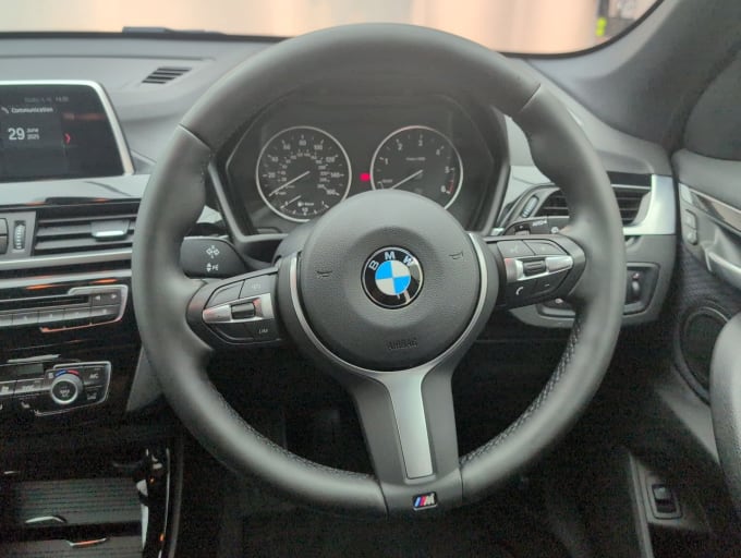 2025 BMW X1
