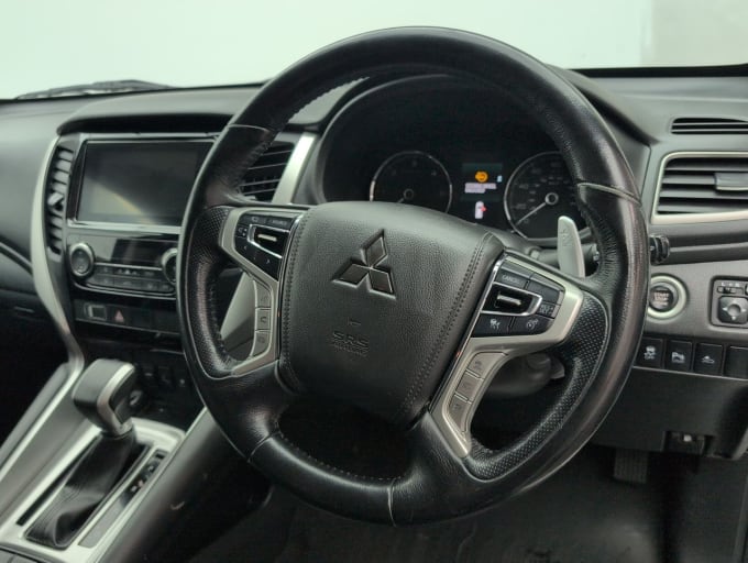 2025 Mitsubishi Shogun Sport