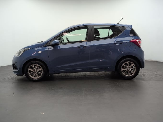 2025 Hyundai I10