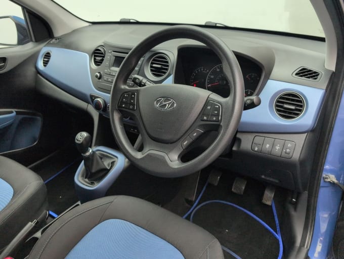 2025 Hyundai I10