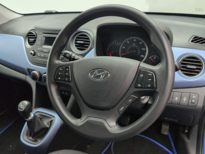 2025 Hyundai I10