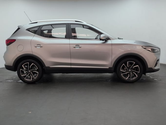 2025 Mg Mg Zs