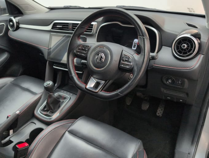 2025 Mg Mg Zs