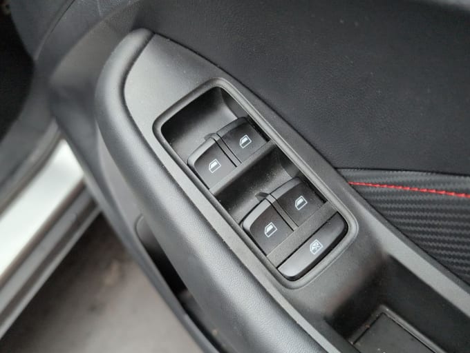 2025 Mg Mg Zs